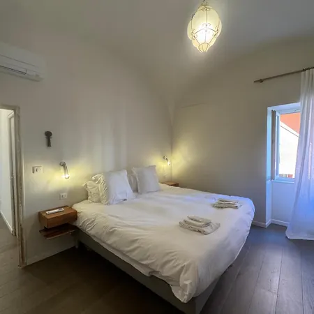 Elegant Vue Acces A Pieds * Bastia (Corsica)