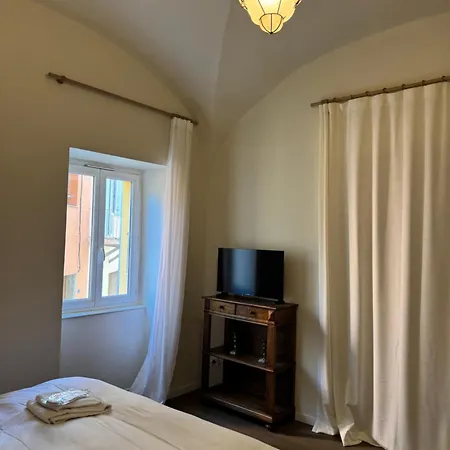 Elegant Vue Acces A Pieds