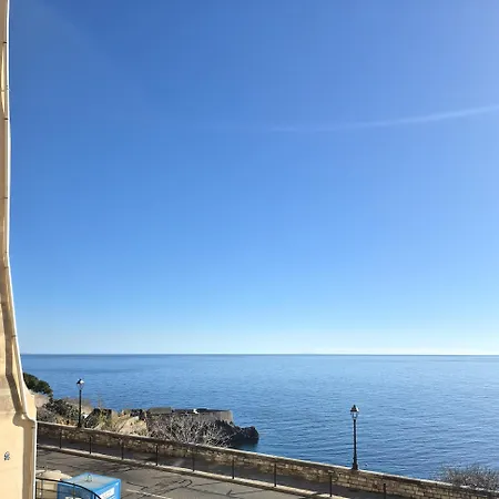 Elegant Vue Acces A Pieds * Bastia (Corsica)