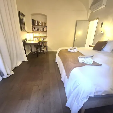 Elegant Vue Acces A Pieds Apartment Bastia (Corsica)